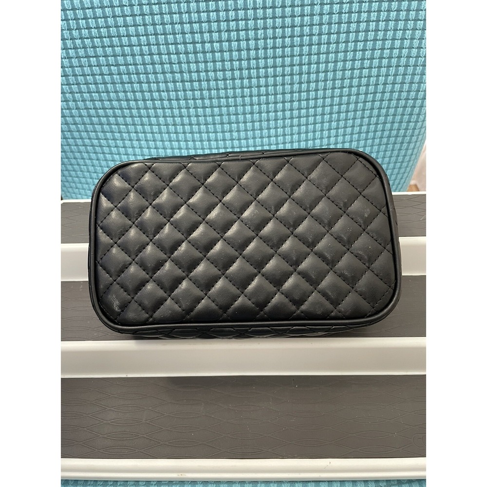 IT Cosmetics Black Quilted Makeup Bag - Picture 7 of 10